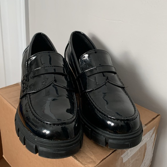 ASOS patent chunky platform lugged sole loafers - Picture 3 of 7